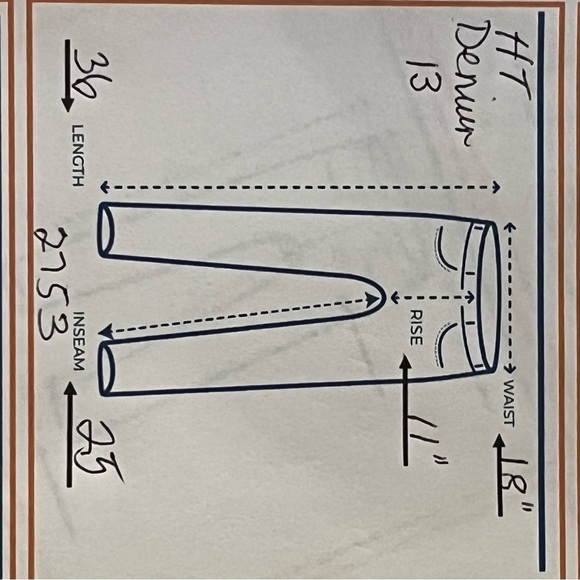 HT Denim Blue Cropped Jeans pink Tint with Distressed Hem and Faded Look - Picture 6 of 6